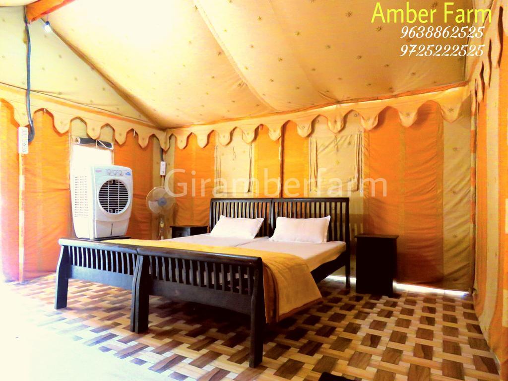מלון סאסאן גיר Amber Farm מראה חיצוני תמונה