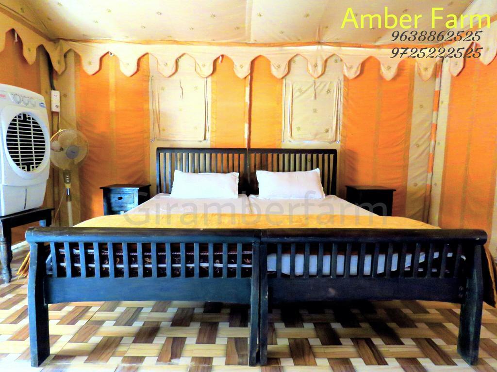 מלון סאסאן גיר Amber Farm מראה חיצוני תמונה